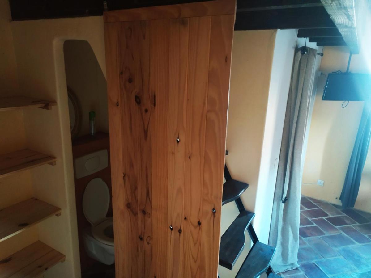 Chambre D'Hotes Face Au Lavoir Methamis Bagian luar foto