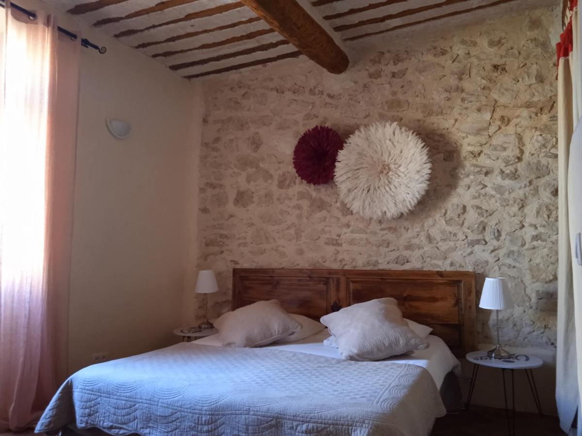 Chambre D'Hotes Face Au Lavoir Methamis Bagian luar foto