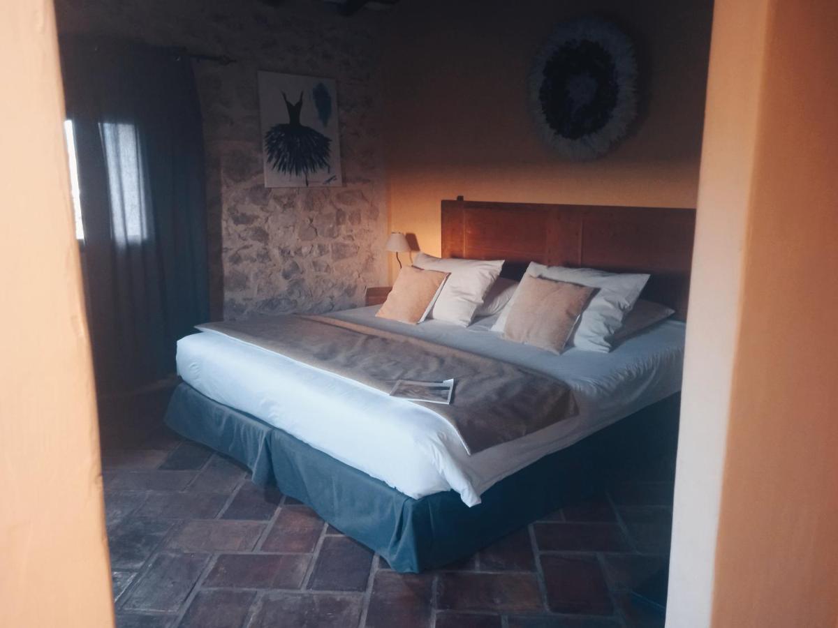 Chambre D'Hotes Face Au Lavoir Methamis Bagian luar foto